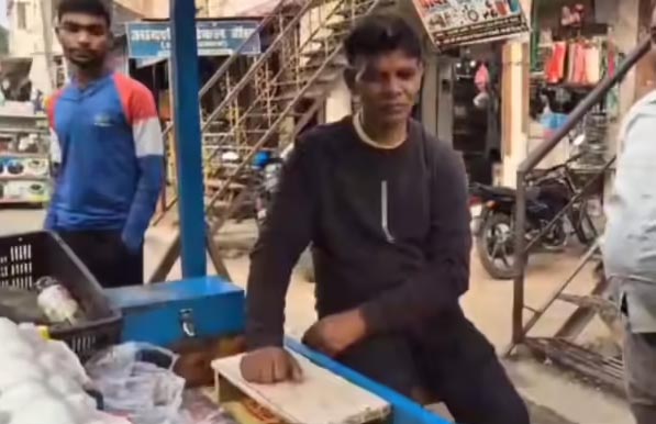 पिता ने अंडे का ठेला लगाकर पढ़ाया,27 की उम्र में जज बने 2 1758542206 Untitled 6 copy